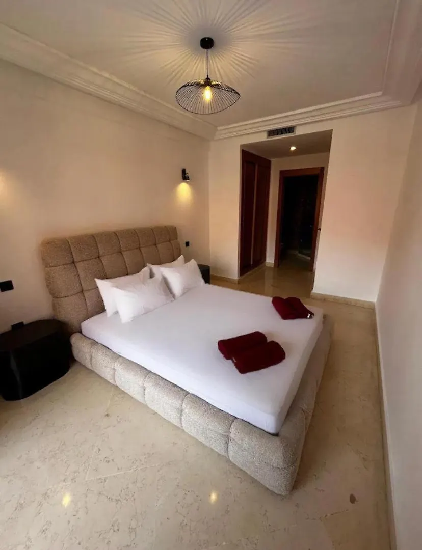 Charmant Appartement A Gueliz Marakeş